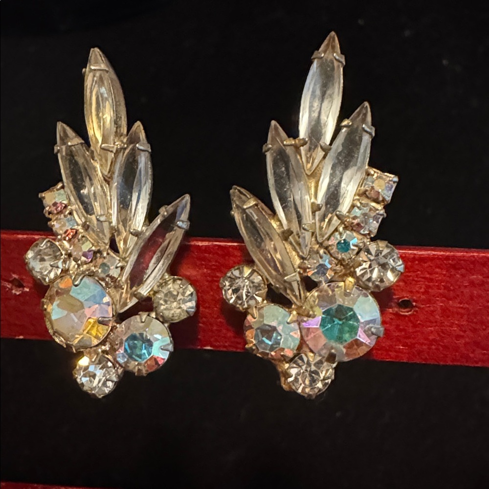 Vintage  Aurora Borealis Rhinestone Earrings